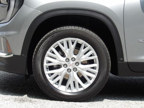 Used 2026 GMC Acadia FWD Elevation image 8