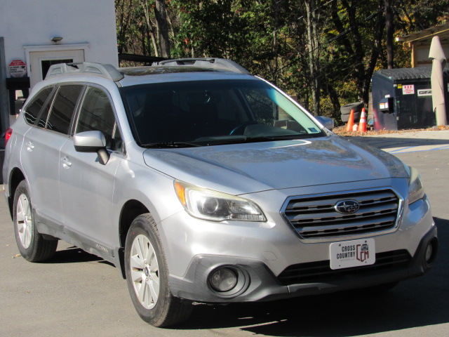 Used 2015 Subaru Outback 2.5i Premium AWD/4WD image 14