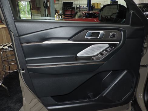 Used 2026 Ford Explorer 4WD Tremor image 40