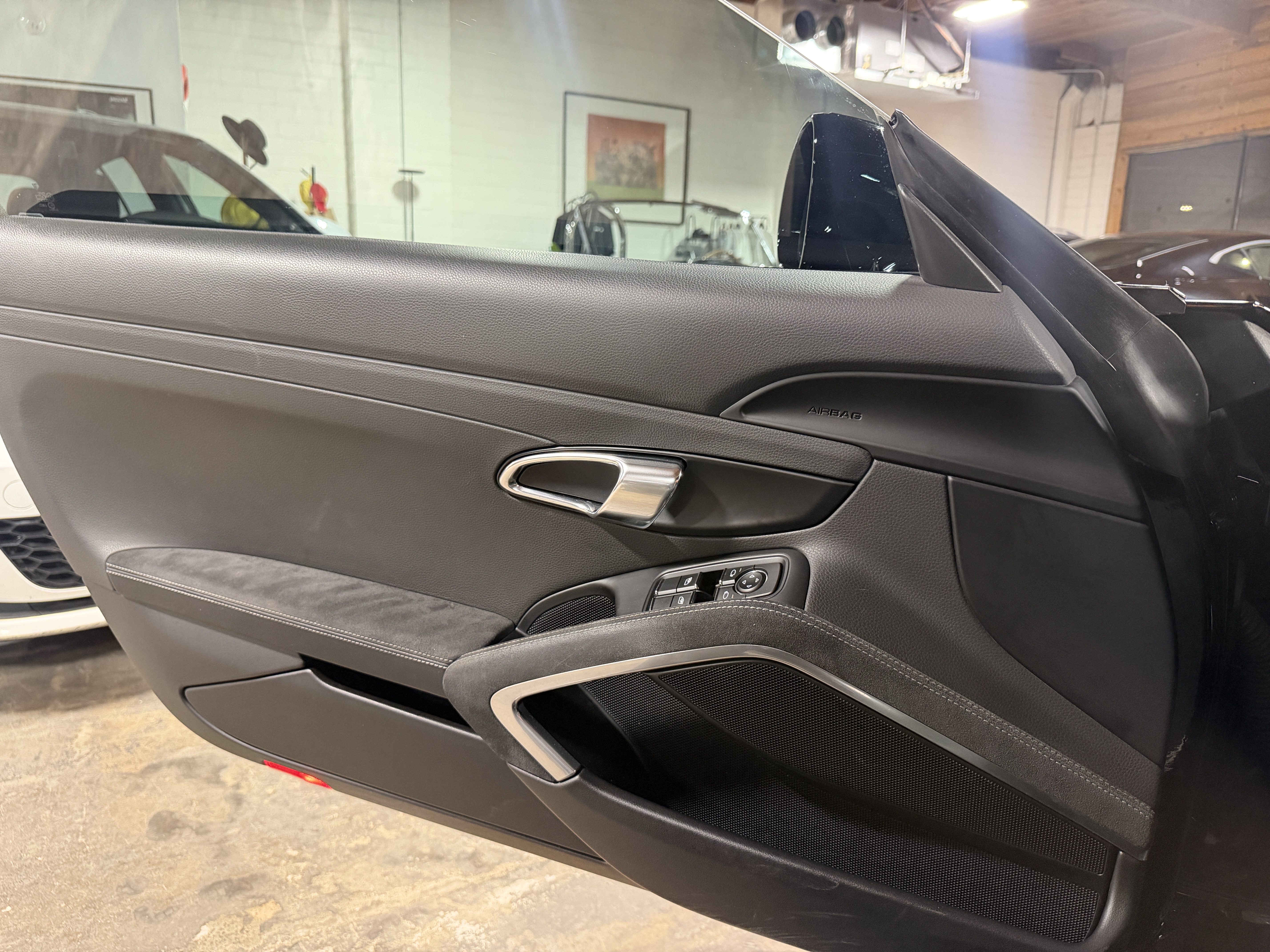 Used 2015 Porsche 911 GT3 Coupe RWD image 24