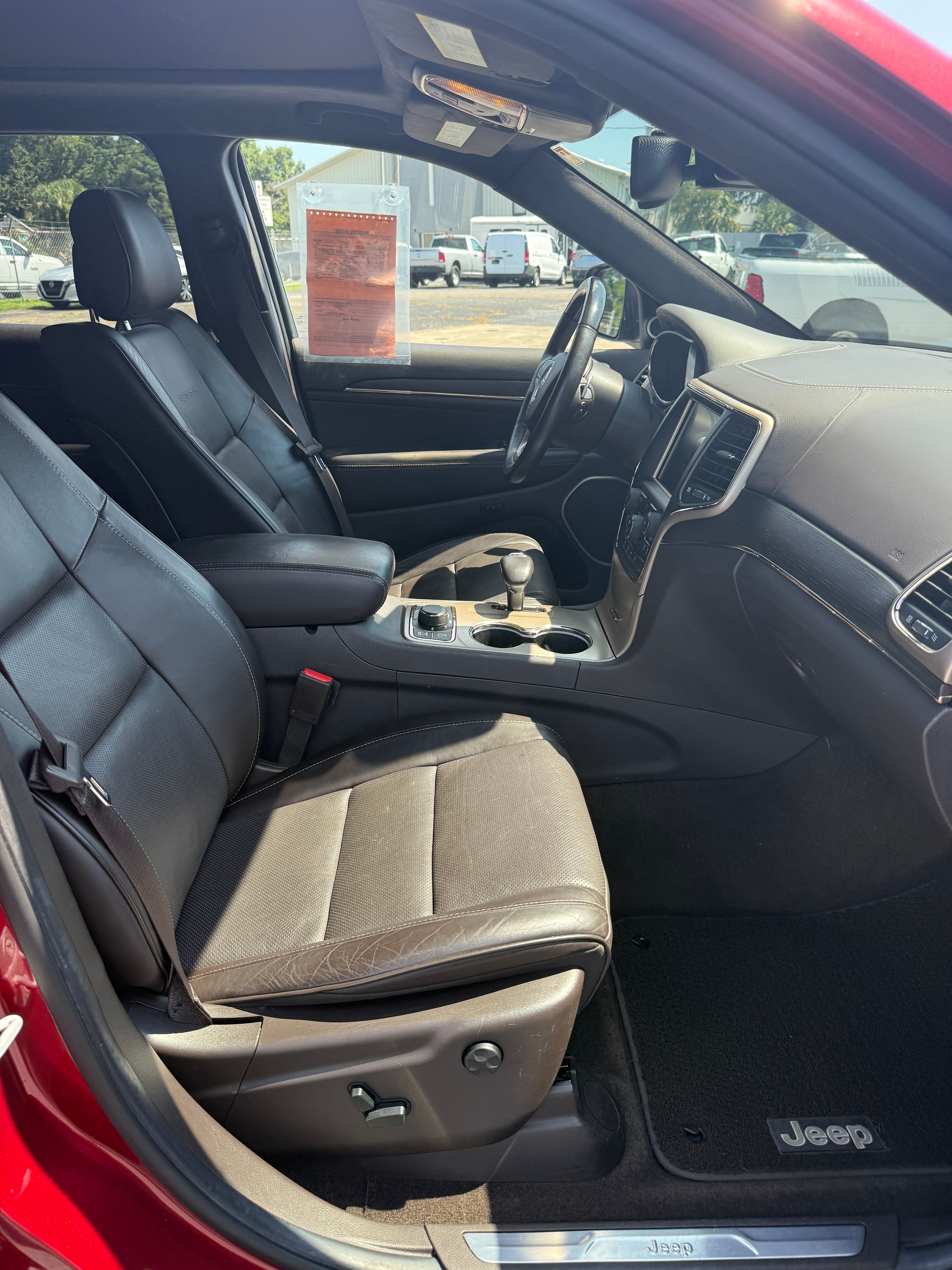 Used 2014 Jeep Grand Cherokee 4WD Summit image 18