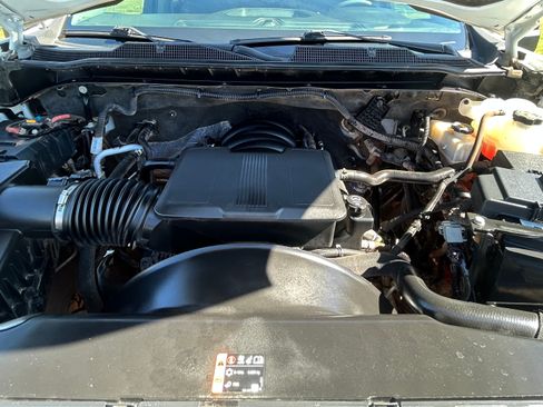 Used 2020 Chevrolet Silverado 2500 LT image 19