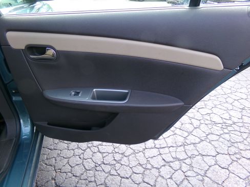 Used 2009 Chevrolet Malibu LTZ FWD image 13