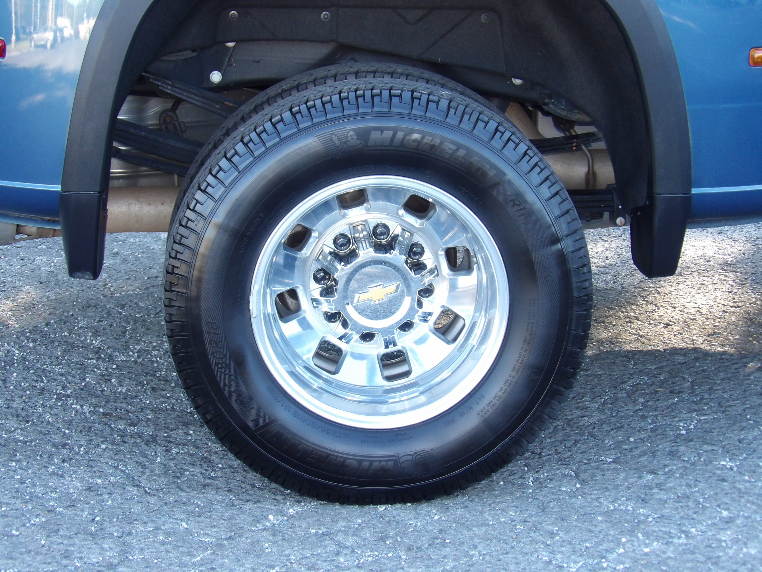 Used 2024 Chevrolet Silverado 3500 4x4 Crew Cab High Country image 10