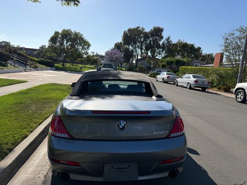 Used 2010 BMW 650i Convertible RWD image 5