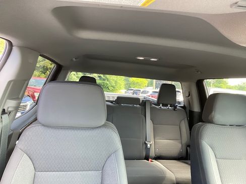 Used 2022 Chevrolet Silverado 1500 LT image 10