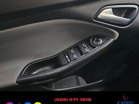 Used 2014 Ford Focus SE image 19