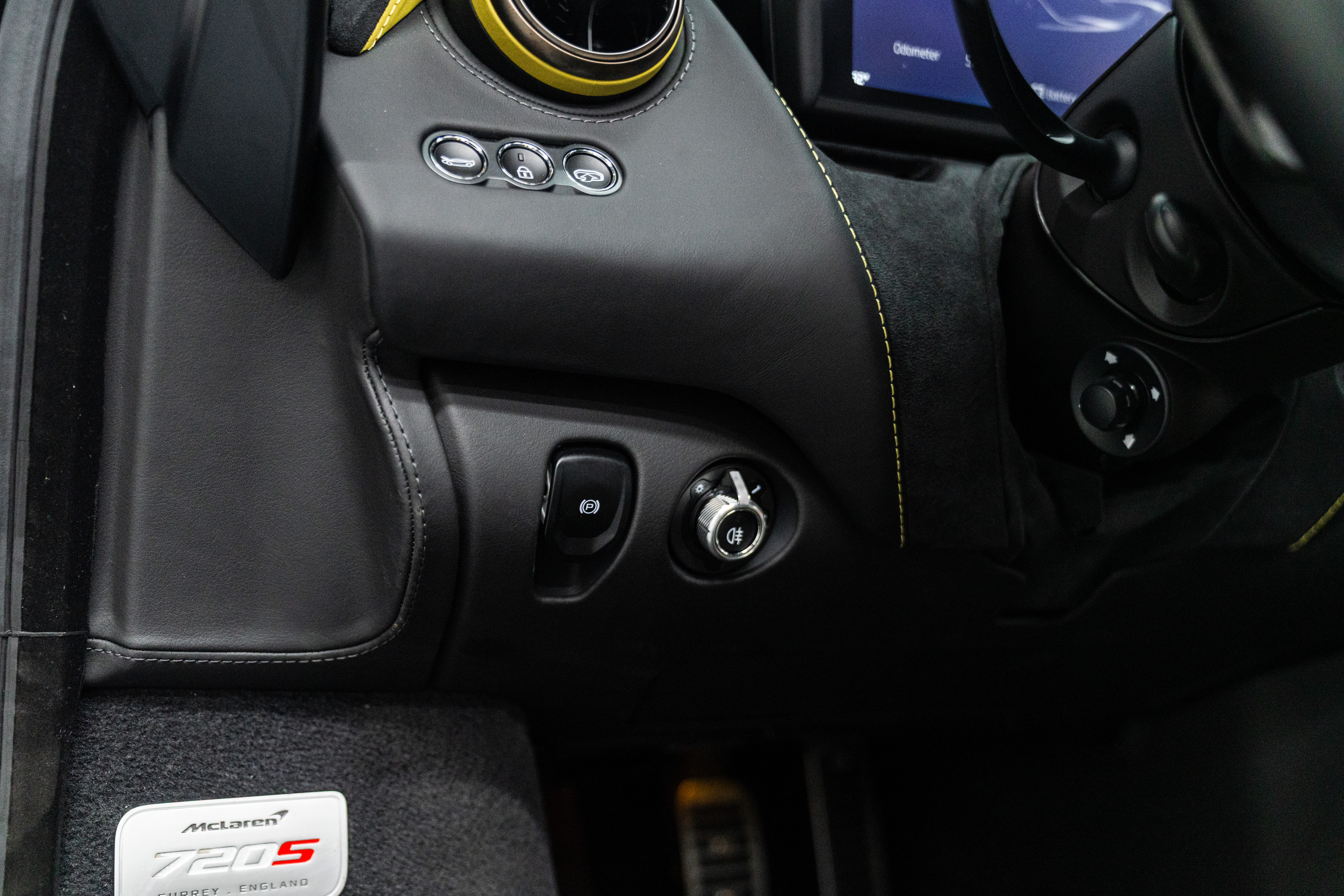 Used 2021 McLaren 720S Performance RWD image 46