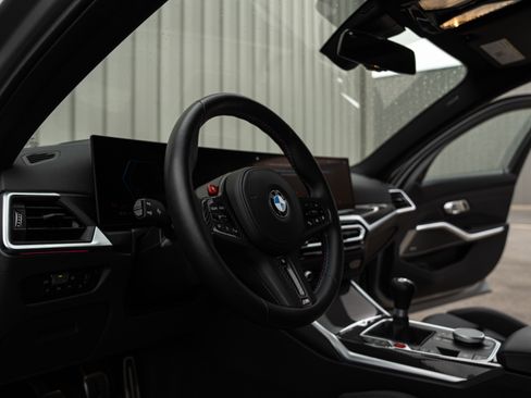 Used 2023 BMW M3 Base image 12