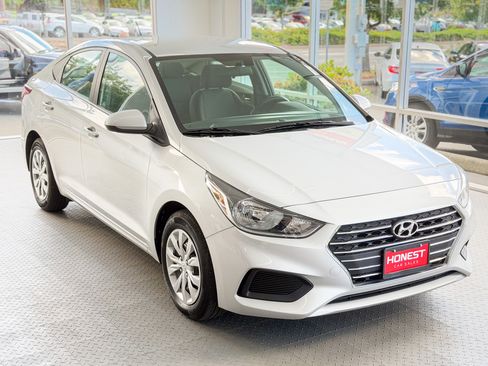 Used 2021 Hyundai Accent UNAVAIL FWD image 1