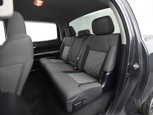 Used 2018 Toyota Tundra SR5 image 43