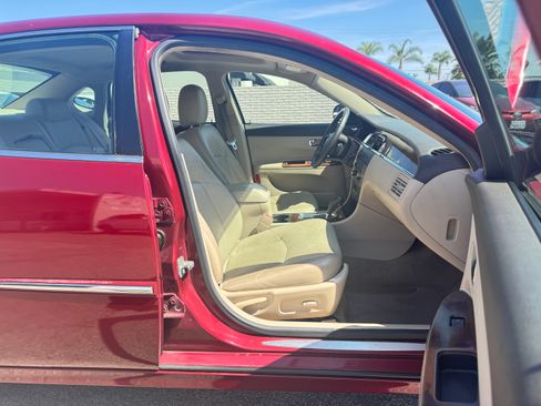 Used 2009 Buick LaCrosse CXL image 17