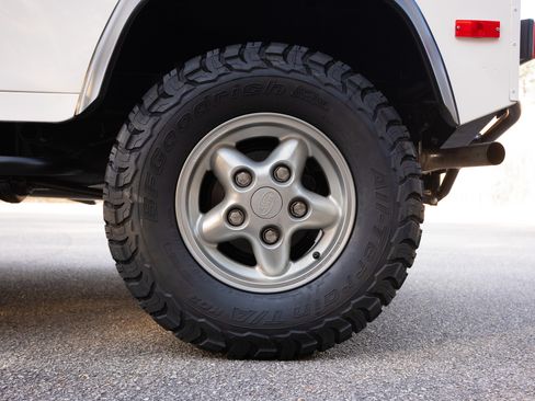 Used 1994 Land Rover Defender 90 image 20