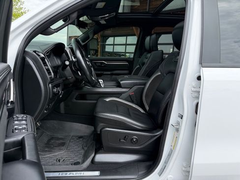 Used 2025 RAM 1500 4x4 Crew Cab RHO image 12