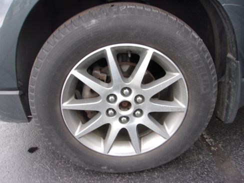 Used 2014 Chevrolet Traverse FWD LS image 9