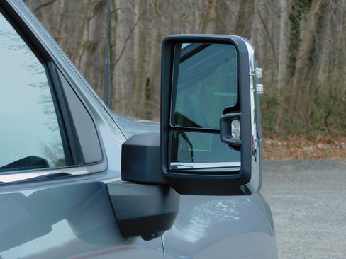 Used 2025 Chevrolet Silverado 2500 High Country image 21