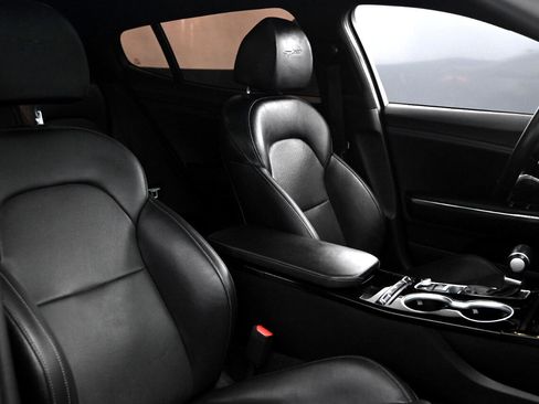 Used 2022 Kia Stinger GT-Line image 52