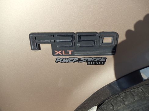Used 1996 Ford F350 XLT image 11