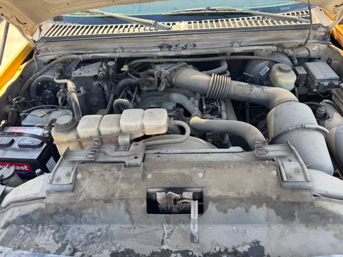 Used 2001 Ford F350 2WD Crew Cab DRW Super Duty image 11