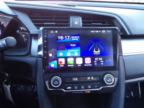 Used 2018 Honda Civic LX image 19