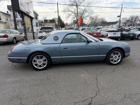 Used 2005 Ford Thunderbird 50th Anniversary image 27