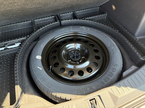 Used 2013 Ford Escape SE image 19