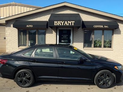 Used 2023 Volkswagen Jetta SE