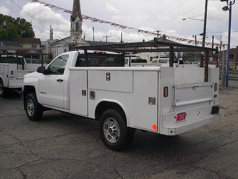 Used 2018 Chevrolet Silverado 2500 W/T RWD image 8