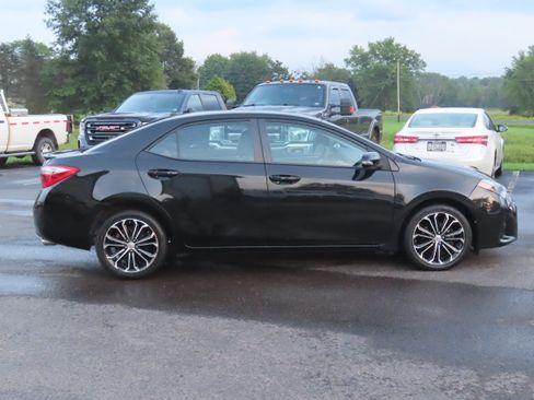 Used 2016 Toyota Corolla S Plus Sedan 4D FWD image 4