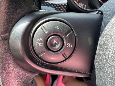 Used 2017 MINI Cooper S 4-Door Hardtop FWD image 30