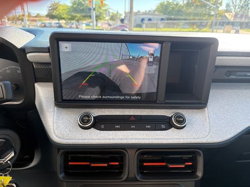 Used 2024 Ford Maverick XLT image 17