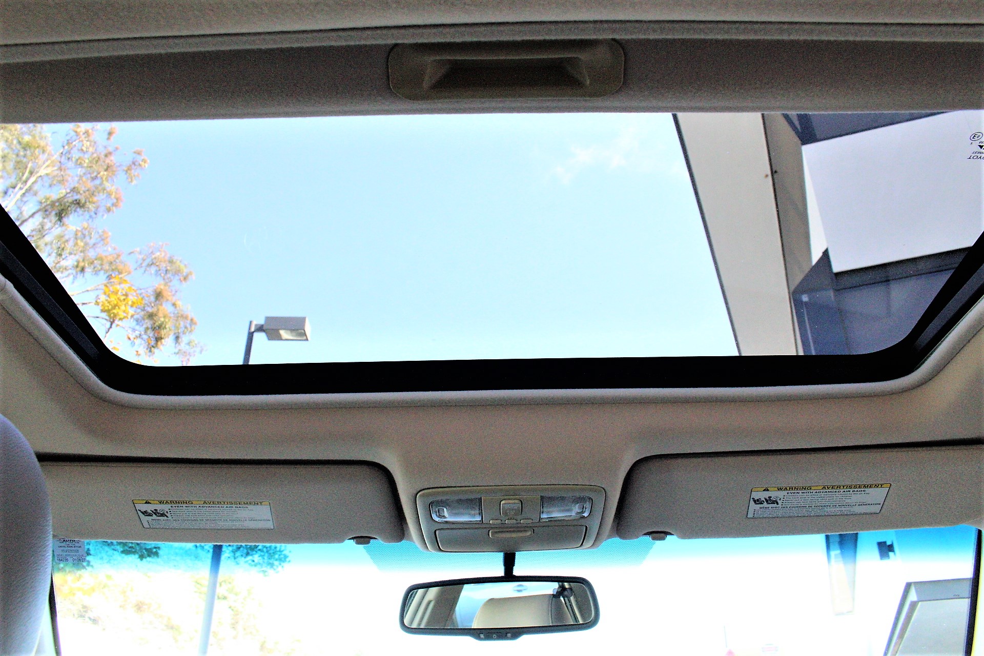 Used 2005 Toyota Camry XLE FWD image 21