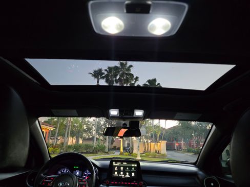 Used 2021 Kia Forte GT-Line image 26