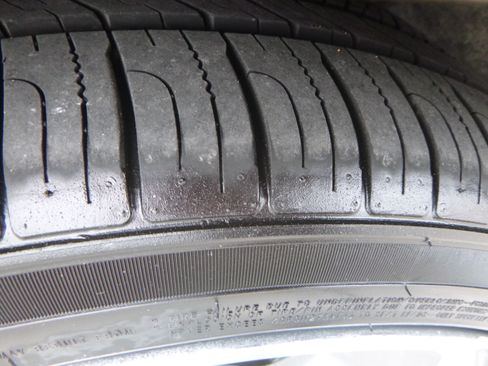 Used 2018 Honda Accord 1.5T Touring image 10