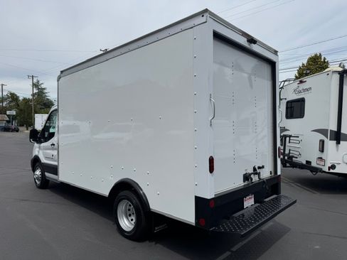 Used 2023 Ford Transit 350 156 DRW RWD image 2