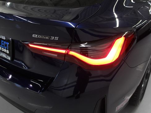 Used 2023 BMW i4 eDrive35 image 8