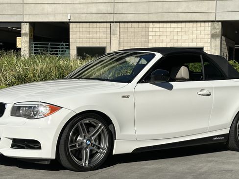Used 2013 BMW 135is image 30