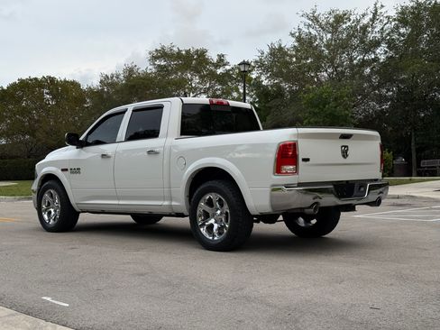 Used 2018 RAM 1500 2WD Crew Cab Laramie image 7
