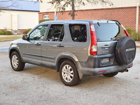 Used 2006 Honda CR-V EX image 8