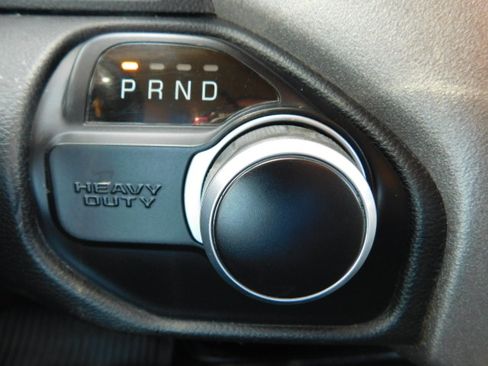 Used 2019 RAM 2500 Tradesman image 16