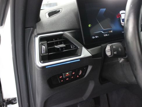 Used 2024 BMW i4 eDrive40 image 19