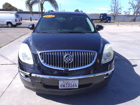 Used 2012 Buick Enclave Premium image 5