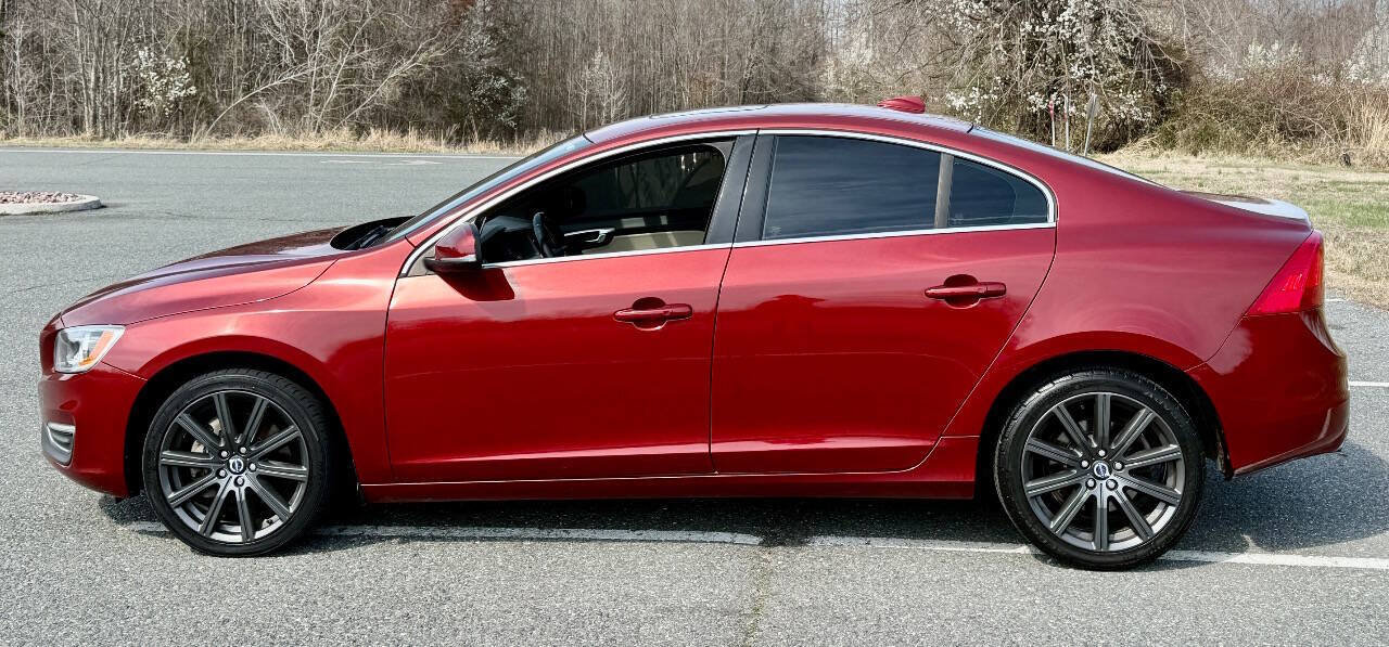 Used 2015 Volvo S60 T6 FWD image 16