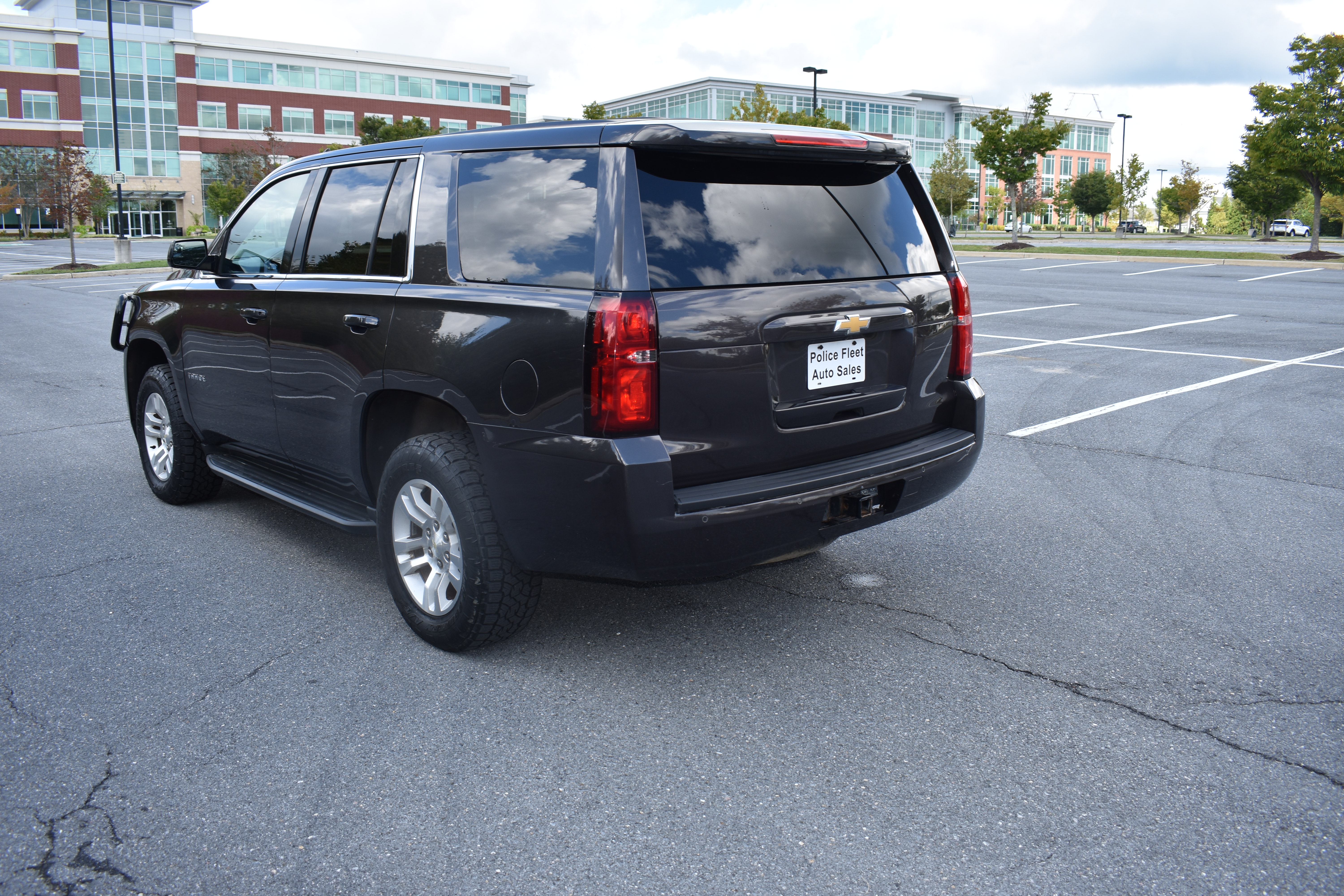 Used 2018 Chevrolet Tahoe 4WD image 6