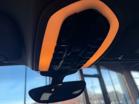 Used 2014 Porsche Panamera 4S image 23