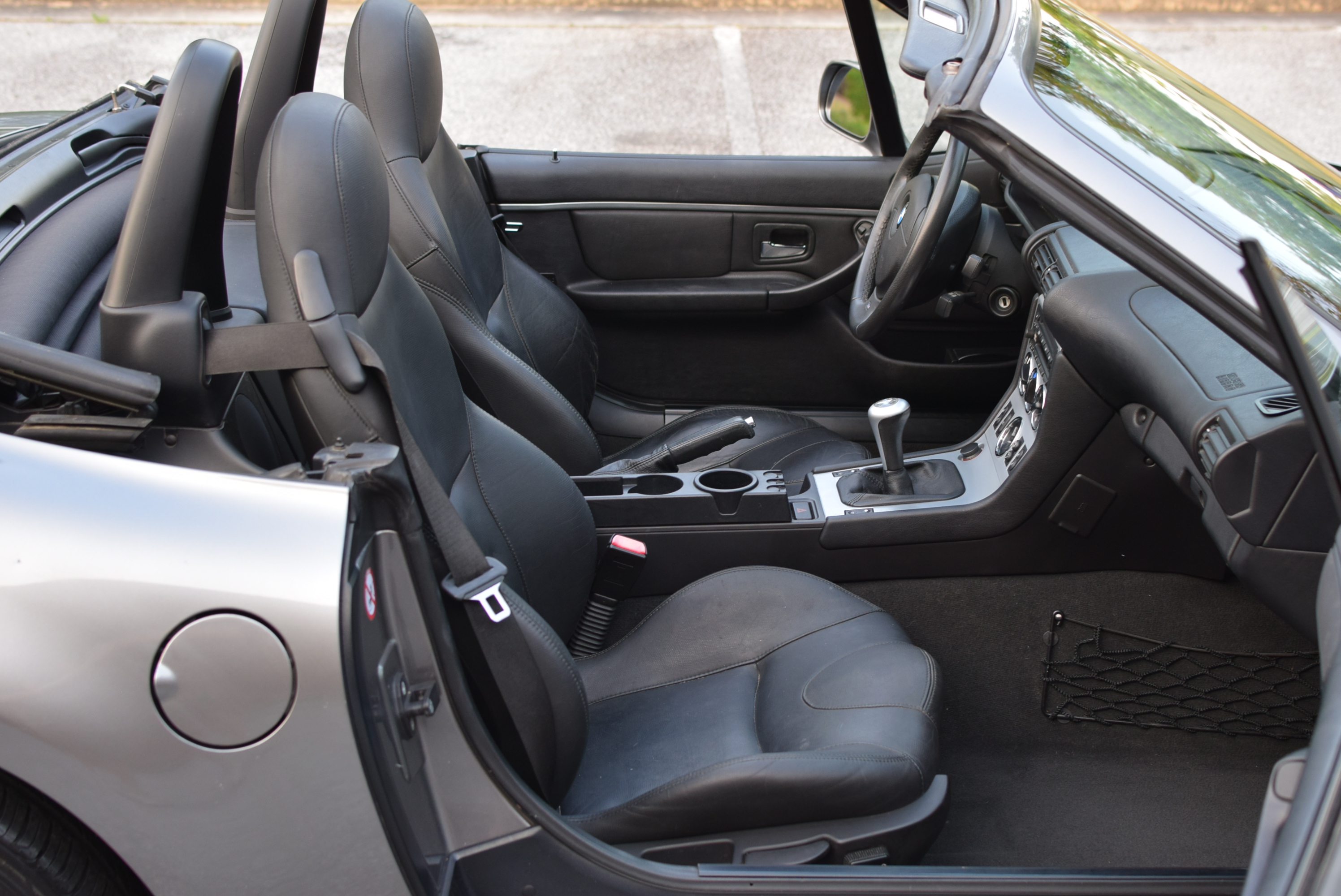 Used 2001 BMW Z3 3.0i RWD image 76