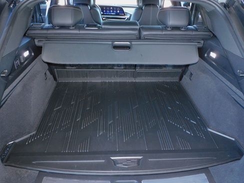 Used 2024 Cadillac Lyriq Luxury image 27