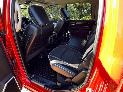 Used 2021 RAM 2500 Laramie image 7