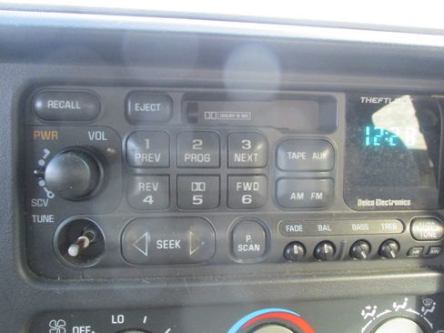 Used 1998 GMC Sierra 1500 SLE image 36