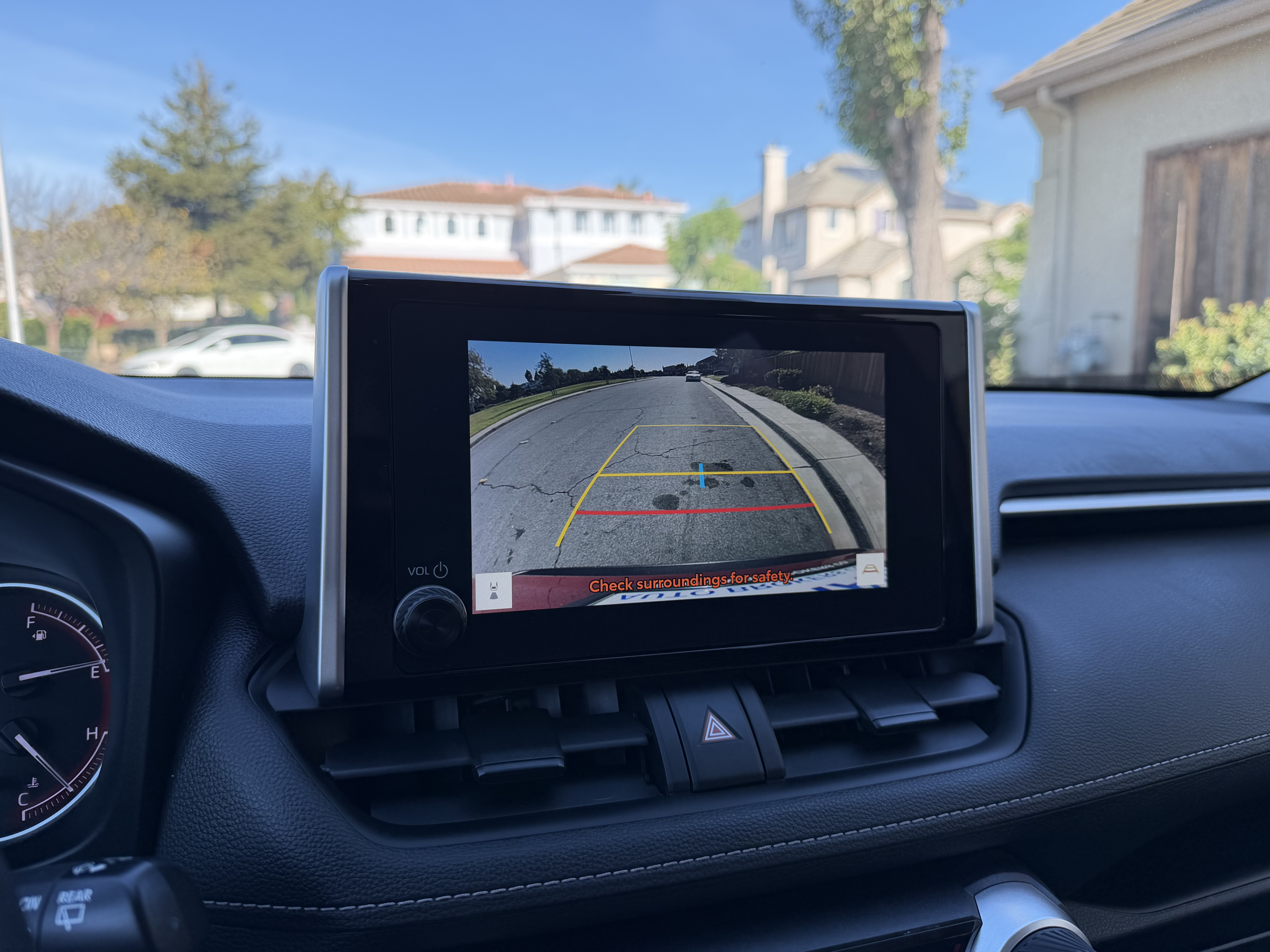 Used 2023 Toyota RAV4 AWD LE image 12